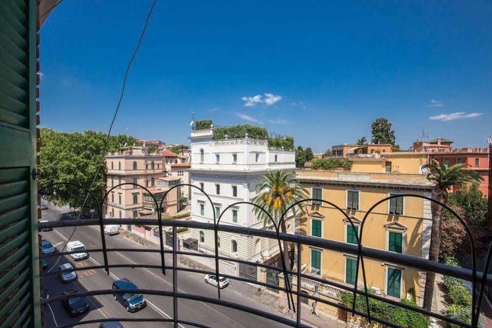 Morgagni House Hotel Rome Exterior photo